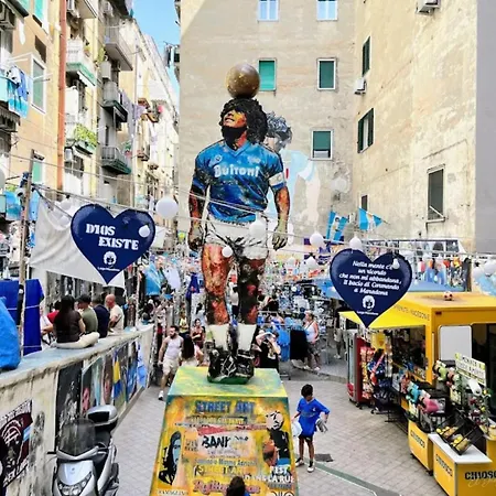 La Mano De Dios Neapol